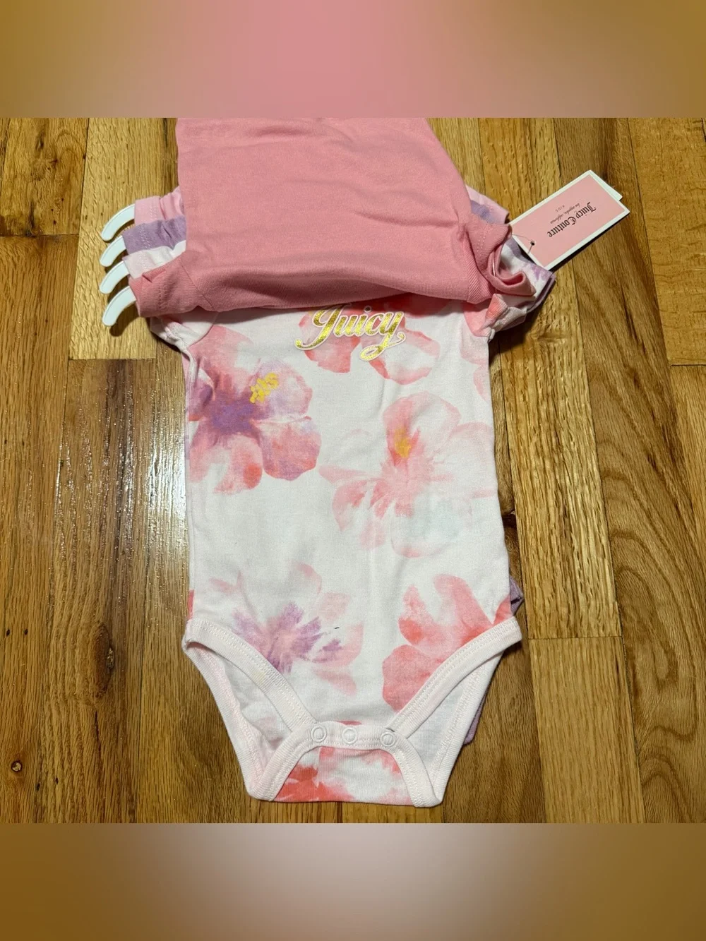 Juicy Couture Pink Logo One-Piece Bodysuits 4 Pack Size 3/6M